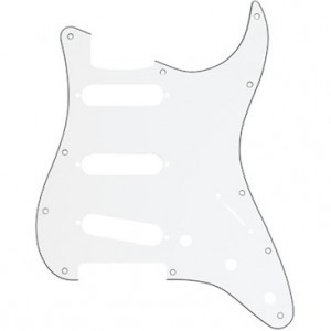 FENDER GOLPEADOR STRATO SSS BLANCO