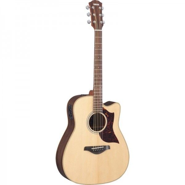 YAMAHA A1R NATURAL CON ESTUCHE