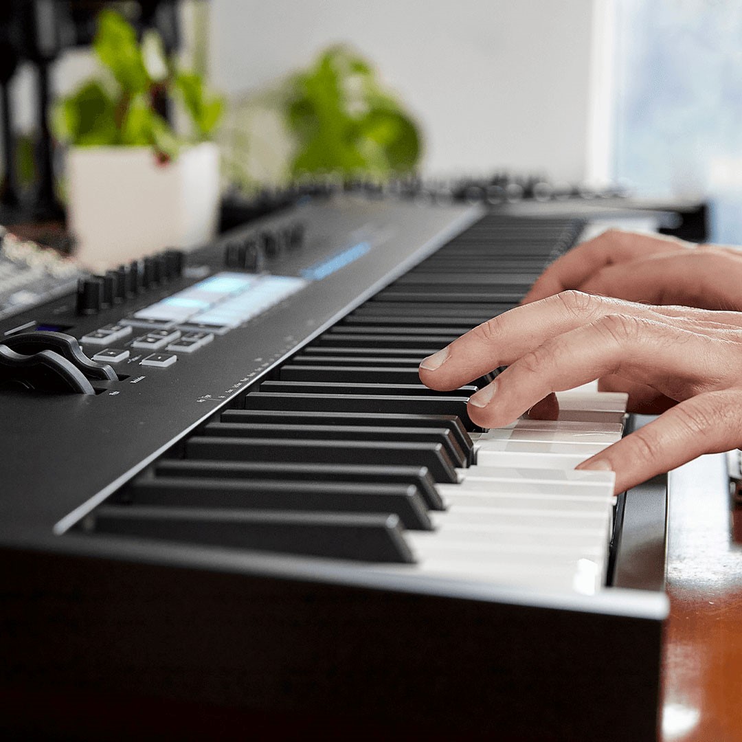 Novation Launkey 88 play